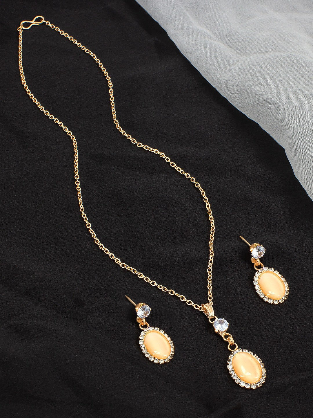 Rose Gold-Plated Stone-Studded Jewellery Set