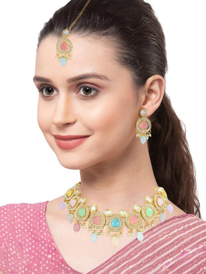 Gold-Plated Kundan Stone-Studded Jewellery Set With Maangtika