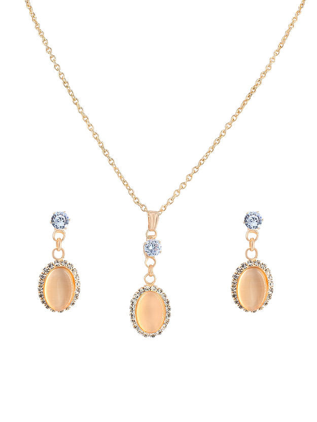 Gold Plated Pearl Studded Pendant Set With Matching Earrings