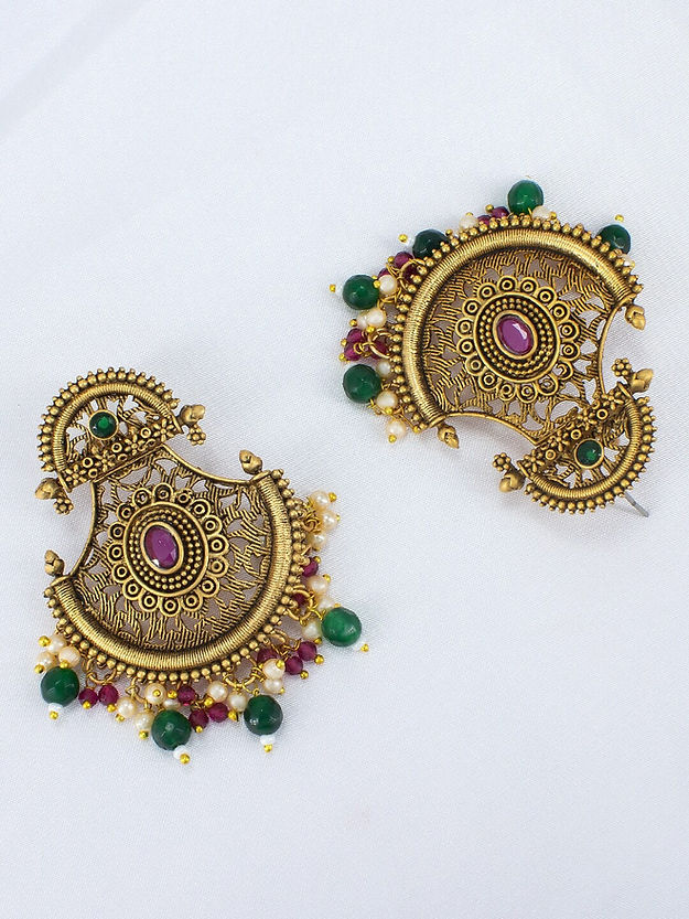 Gold-Plated Stones Studded & Beads Beaded Chandbalis Earrings