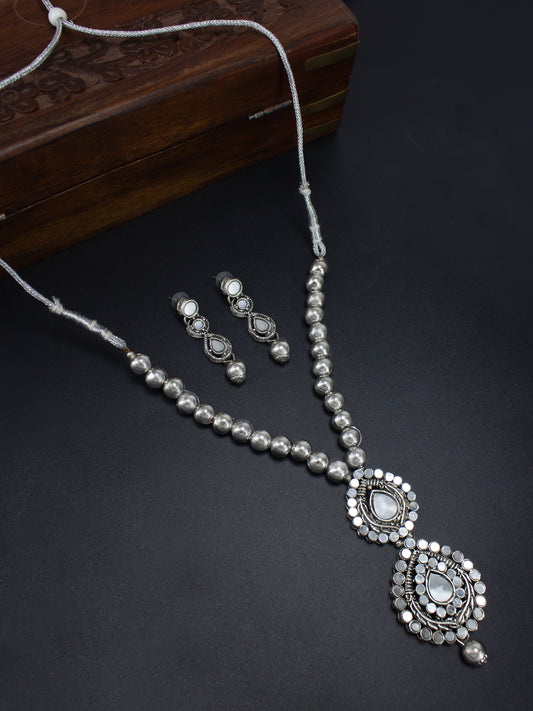 Silver Oxidised Artificial Stones and Beads Jewellery Set