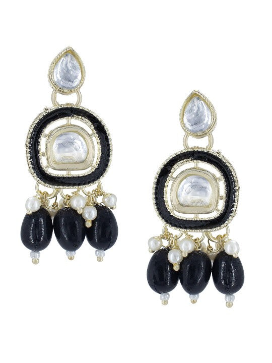 Gold Plated Black Kundan Stone Studded & Beaded Jewellery Set With Maangtika