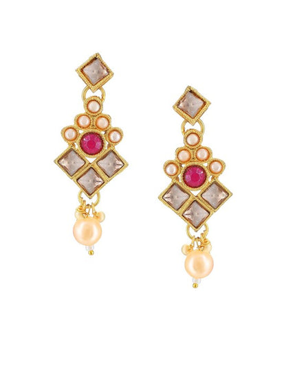 Gold-Plated Kundan Studded & Beaded Jewellery Set With Maangtika