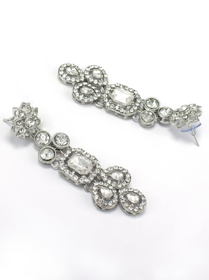 Silver-Plated Crystal-Studded Necklace And Earrings With Maang Tika