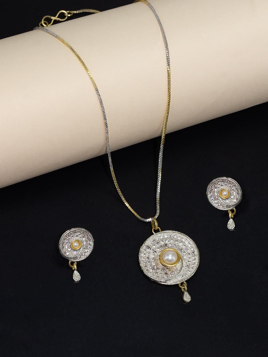 Gold Plated Circular AD Pendant Set