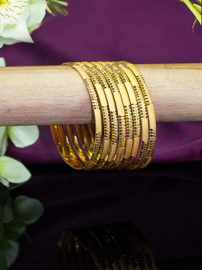 Set Of 8 Gold-Plated Minimal Bangles