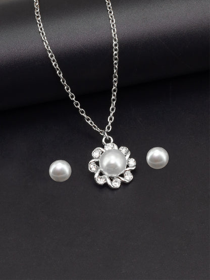 Silver Plated Pearl Floral Pendant & Studs Set