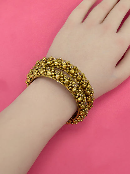 Set Of 2 Gold Plated Chunky Stones Studded Antique Bangles