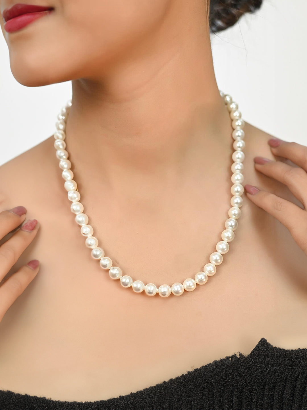 Pearl Beaded Moti Mala Trendy Necklace With Earrings