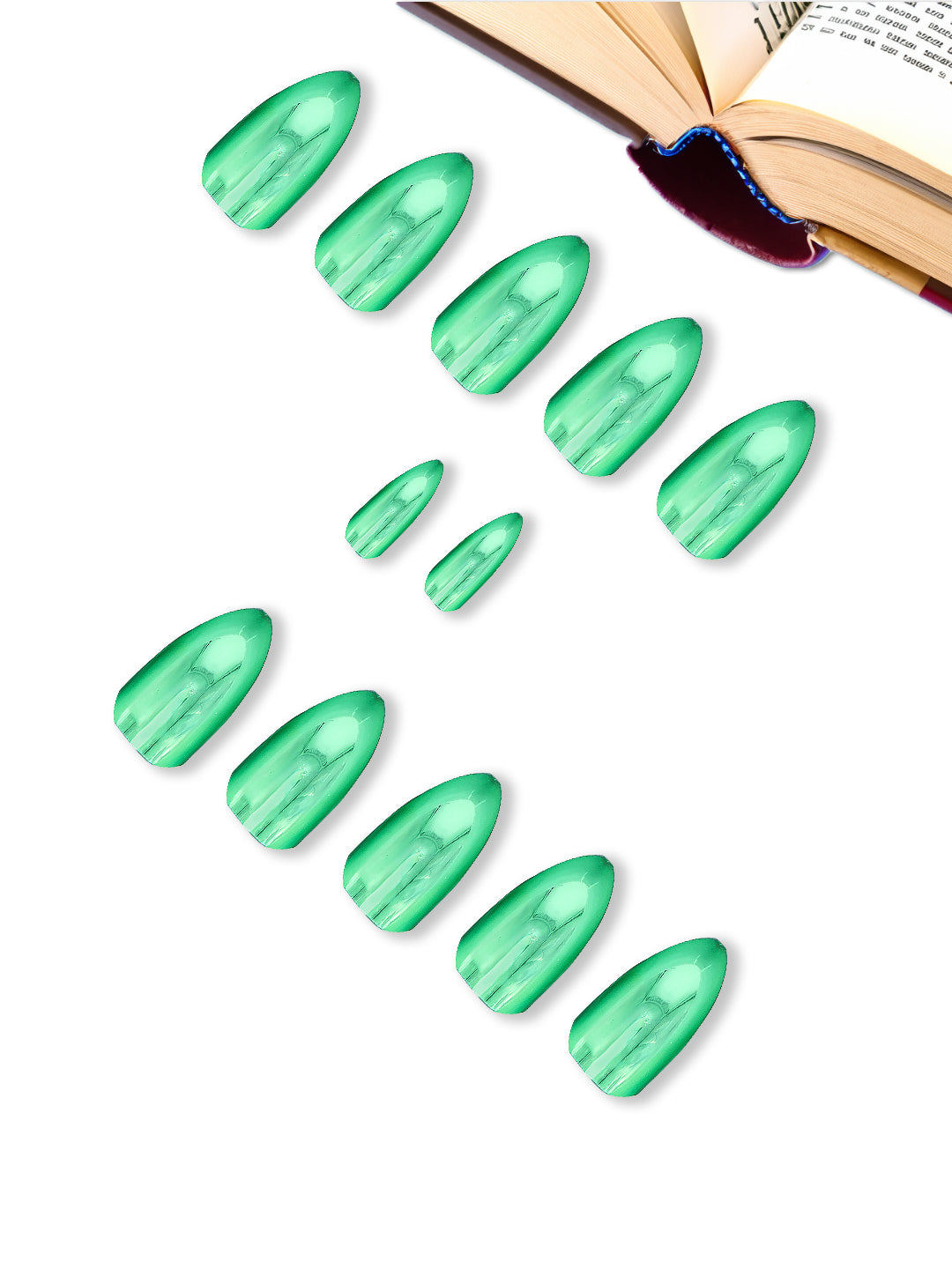 Set Of 12 Reusable Chromatic Fake Nails With Application Kit - Jade Green