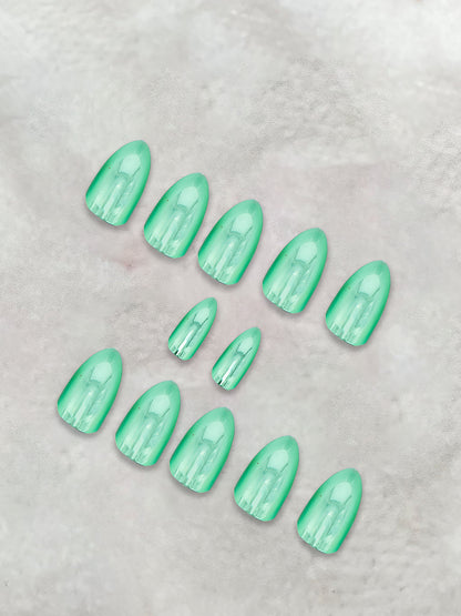 Set Of 12 Reusable Chromatic Fake Nails With Application Kit - Mint Green