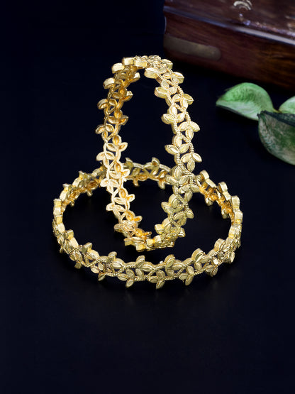 Set Of 2 Gold-Plated Leaf Shaped Bangles