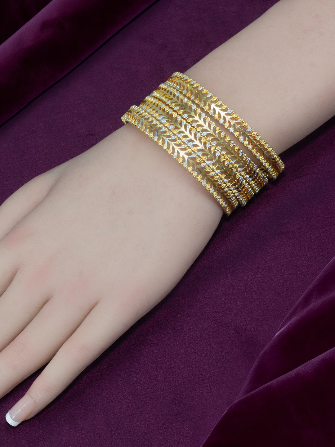 Set of 4 Gold Plated Leaf Design Bangles